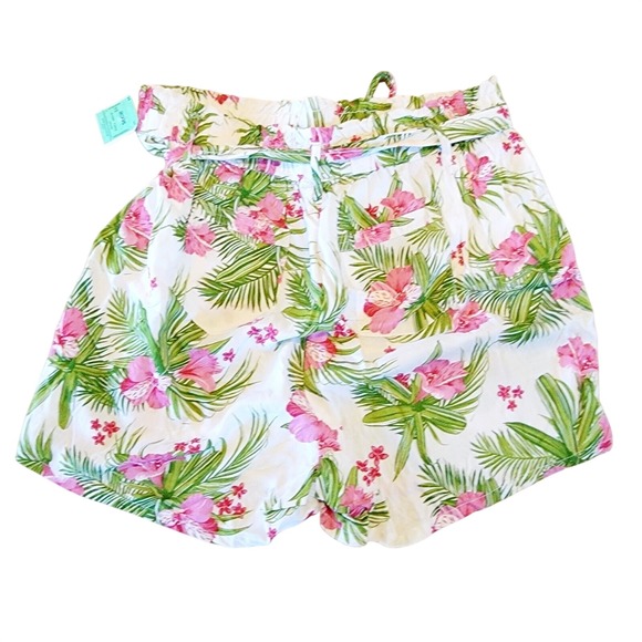 Taxi 1X‎ Women's Paperbag Shorts Floral Tropical With Belt Pull On Pockts NWT - Picture 3 of 7